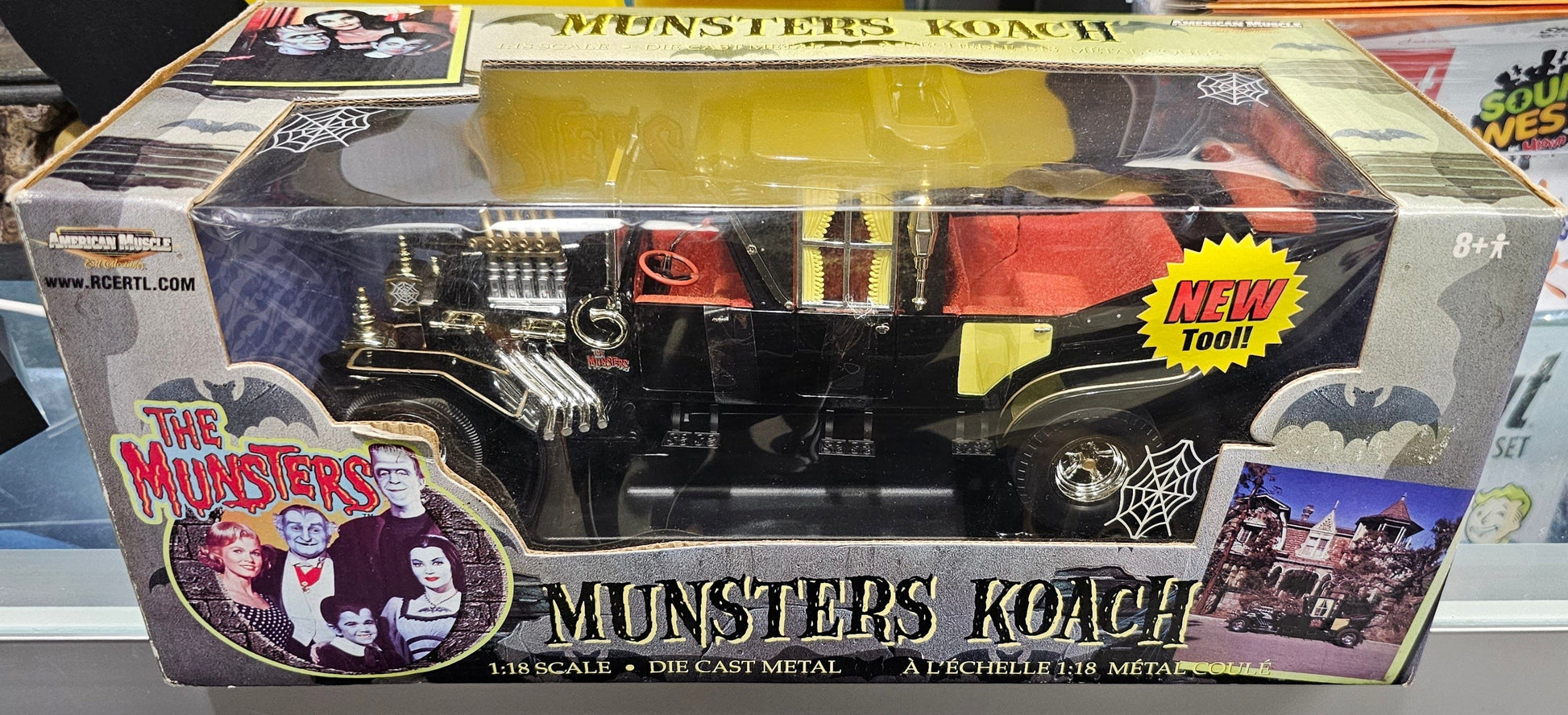 American Muscle The Munsters Koach 1:18 Die - Cast Vehicle - Vault 82