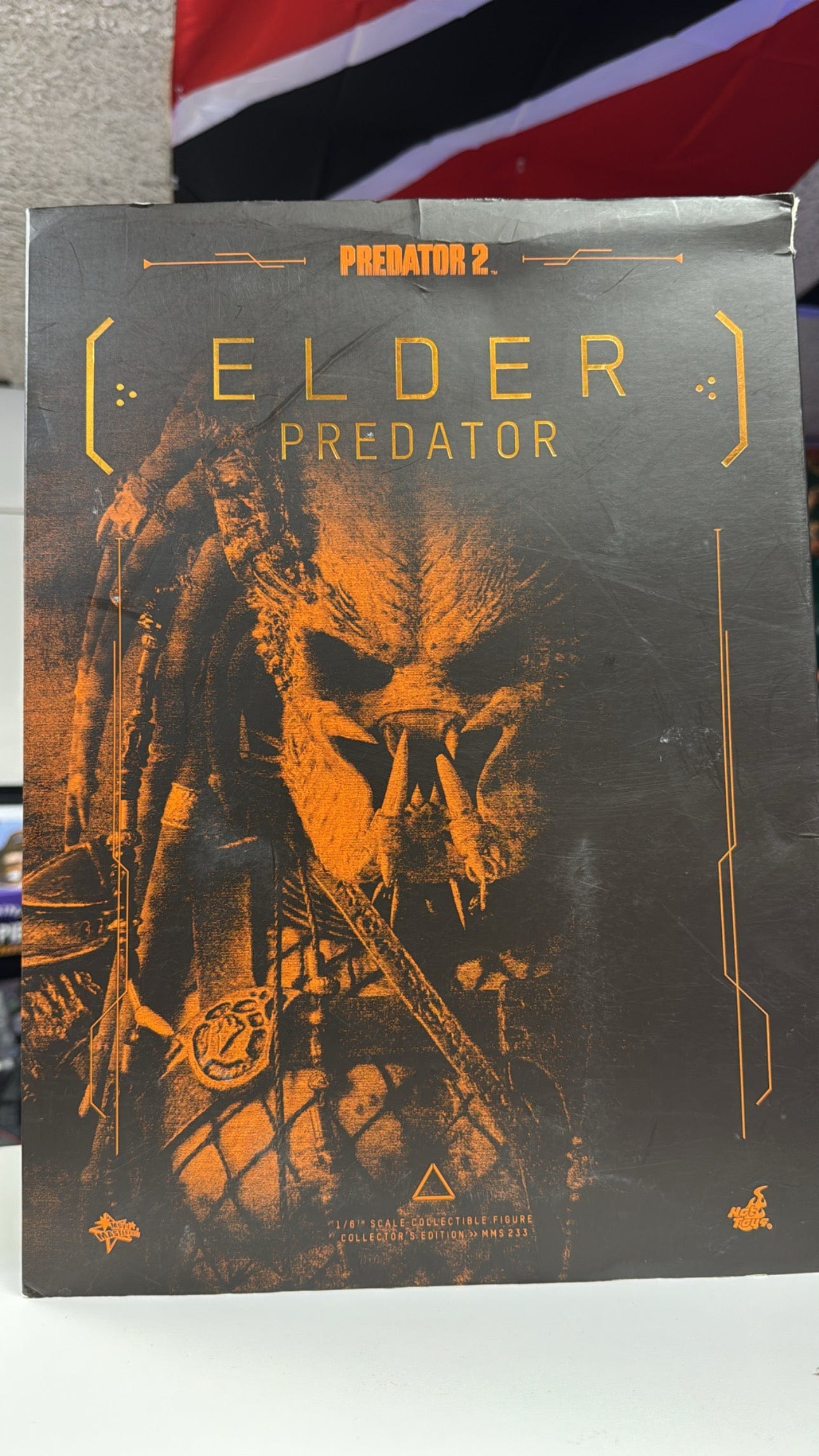 HotToys - The Predator 2 Elder Predator 1/6 Scale Action Figure - Vault 82