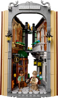 LEGO - Sherlock Holmes: Book Nook 10351 | LEGO® Icons | - Vault 82