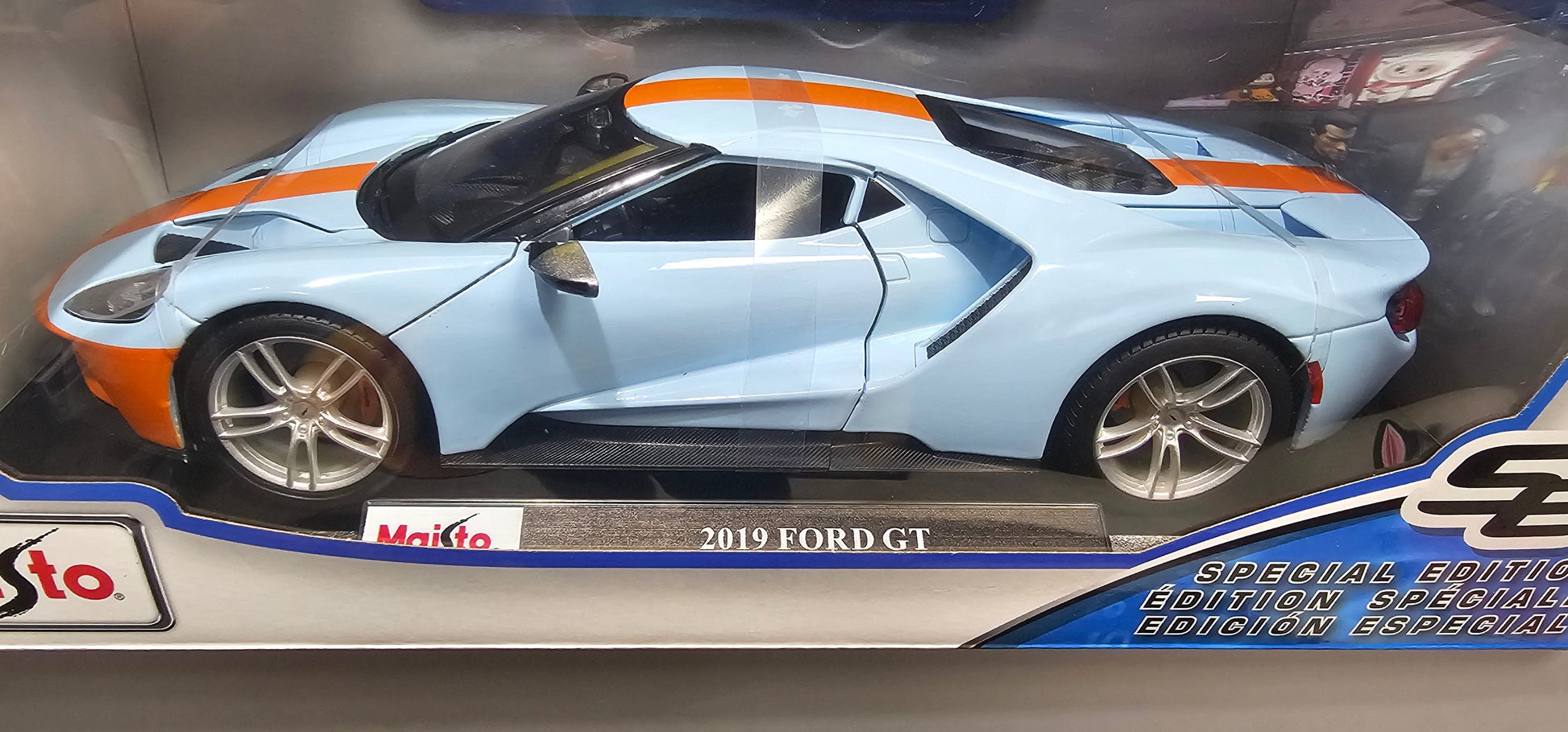 Maisto Special Edition 1:18 2019 Ford GT Die - Cast Model (Gulf Livery) - Vault 82
