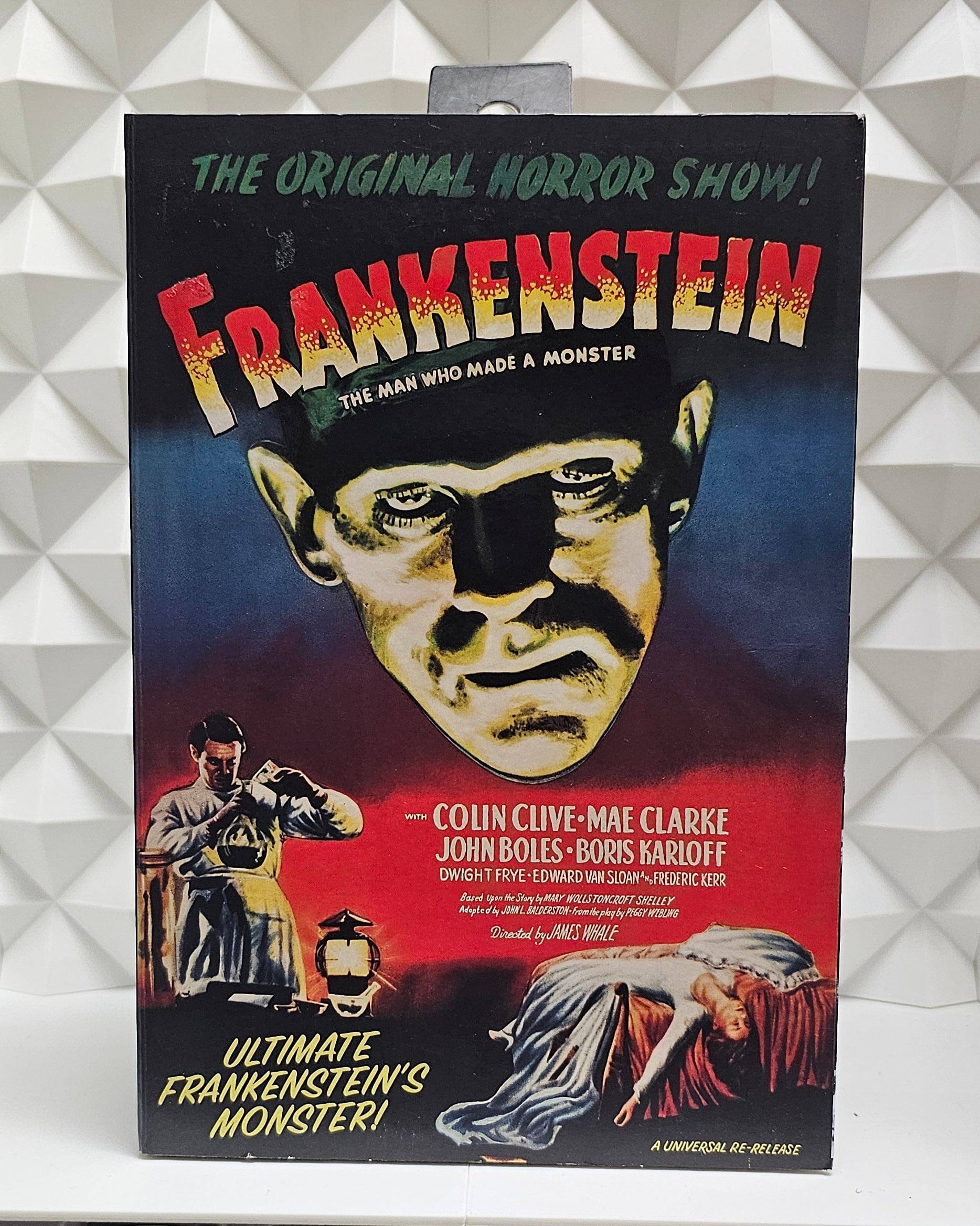 NECA Frankenstein - Ultimate Frankenstein's Monster Action Figure - Vault 82