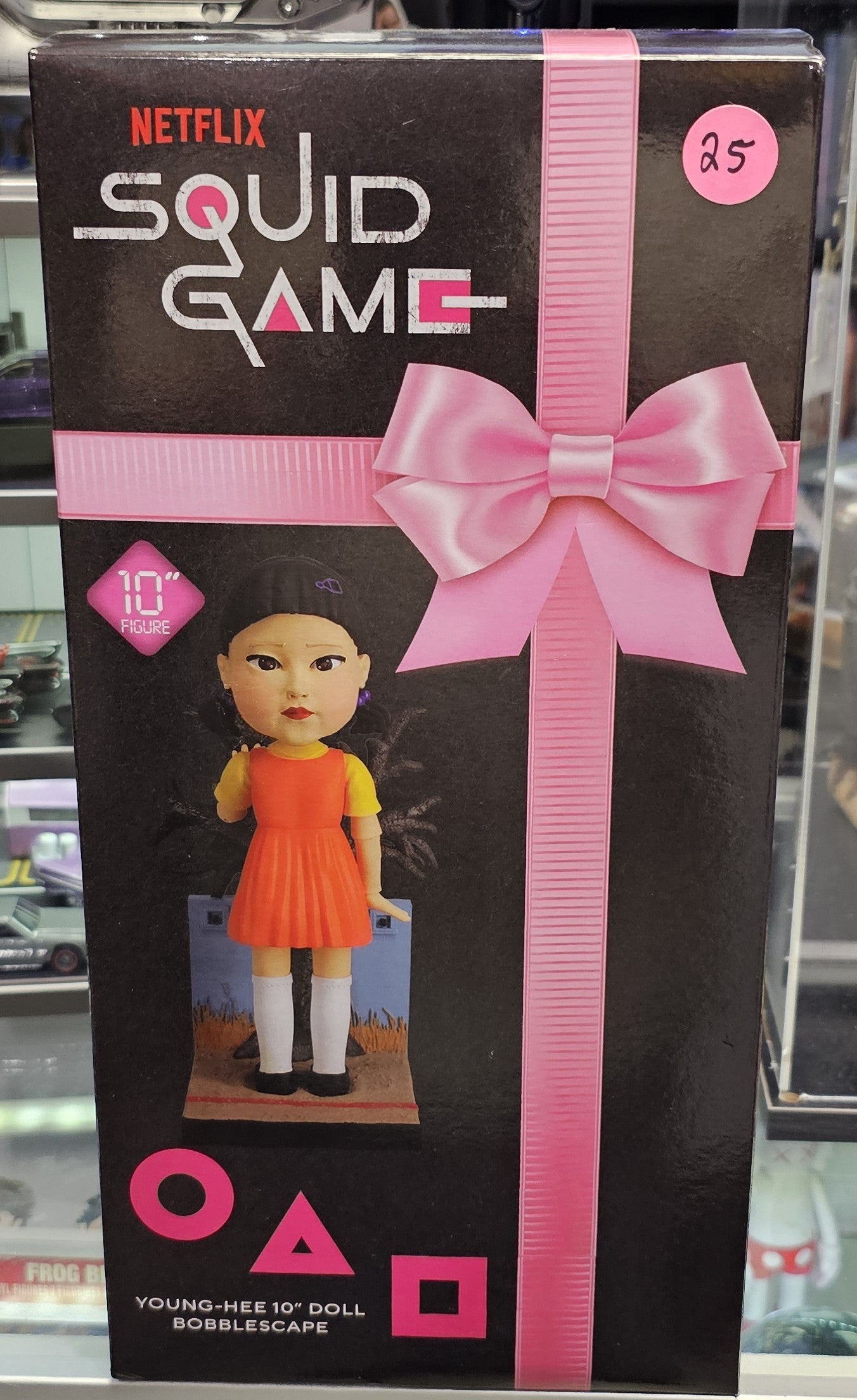 Squid Game - Young Hee Doll Collectible Bobblehead - Vault 82