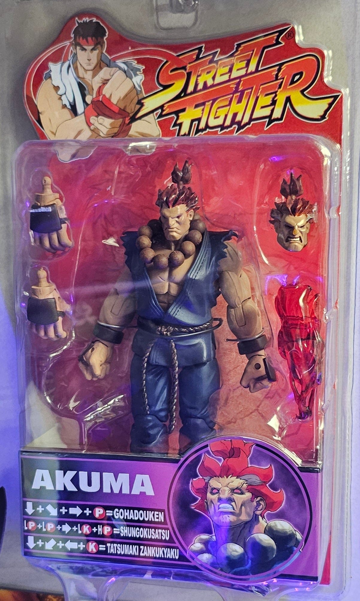 Street Fighter Akuma Deluxe Action Figure - Vault 82
